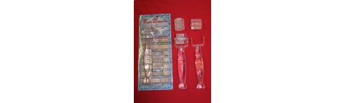 TRIMMERS & BORDERS TEXTURED