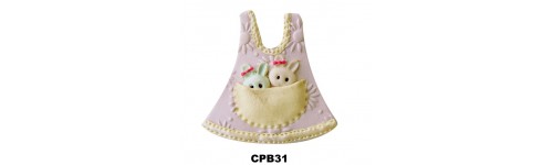 DRESSES & APRONS